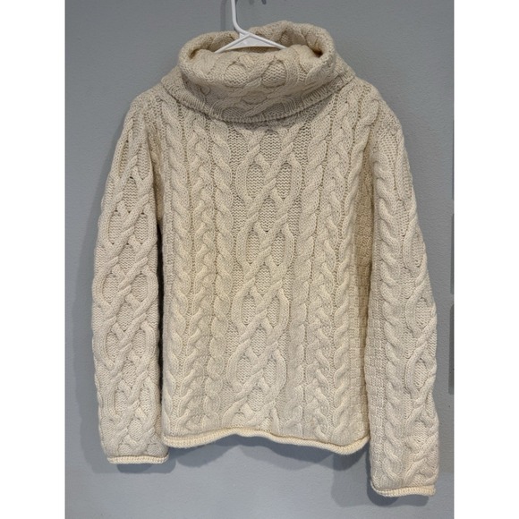 Inis Crafts Merino Wool Cable Knit Sweater Women Medium M Chunky Made in Ireland - Picture 1 of 4
